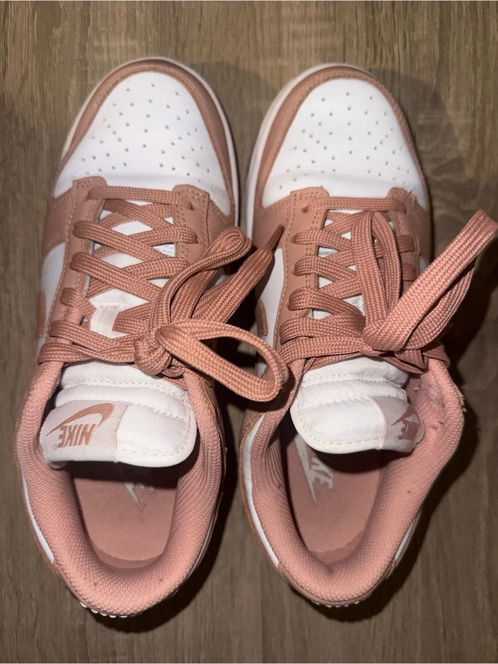 Nike low top